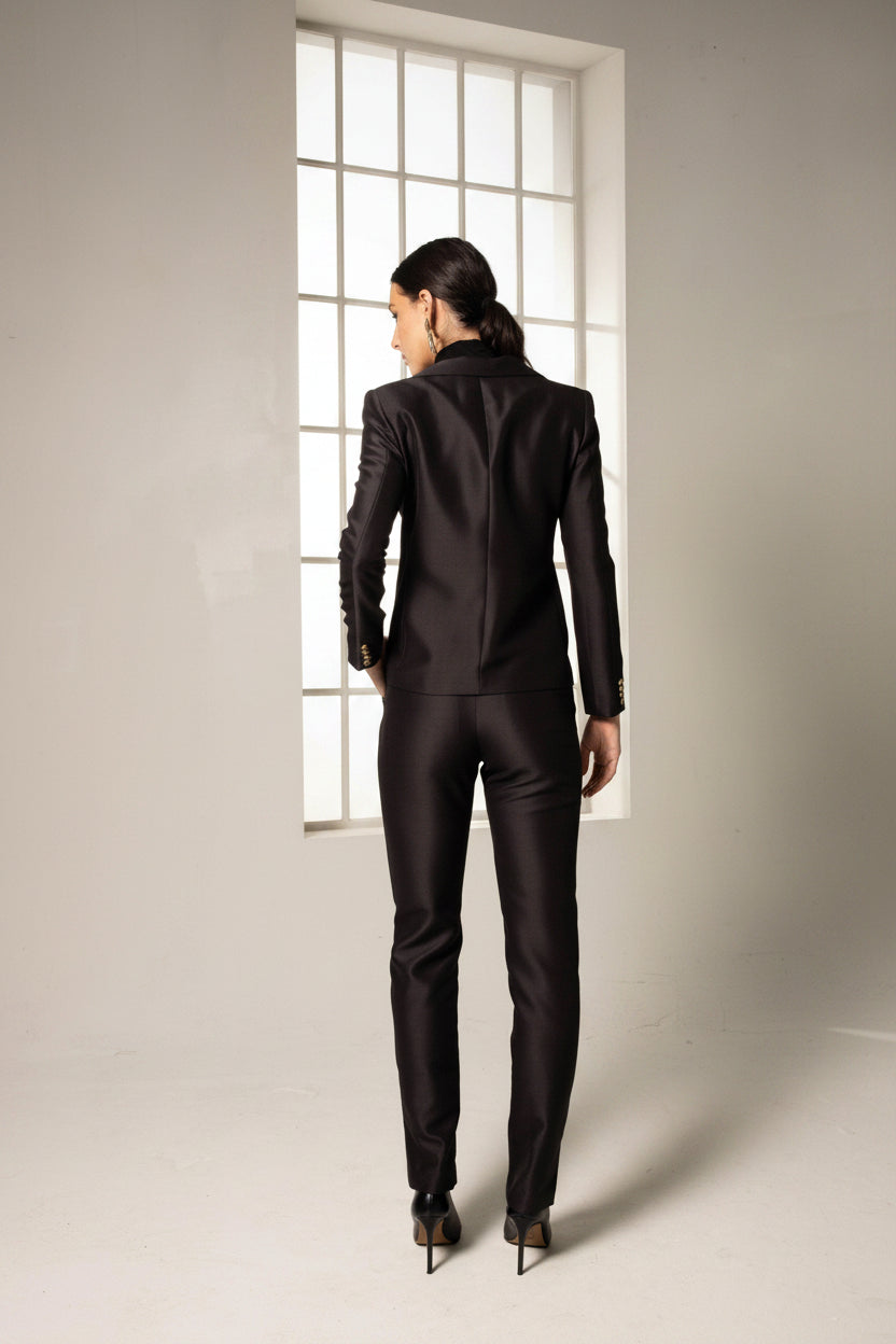 Womens Black Blazer Suit – Elegant Tailored Office Suit
