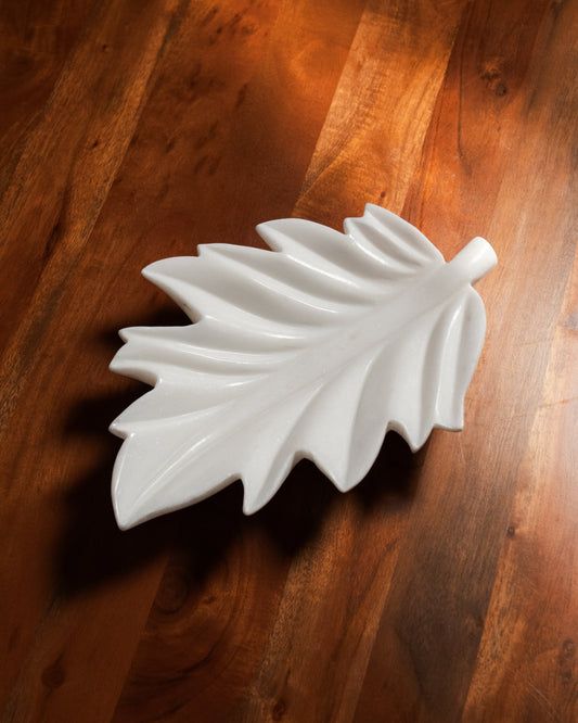 White Makrana Marble Maple Leaf Bowl
