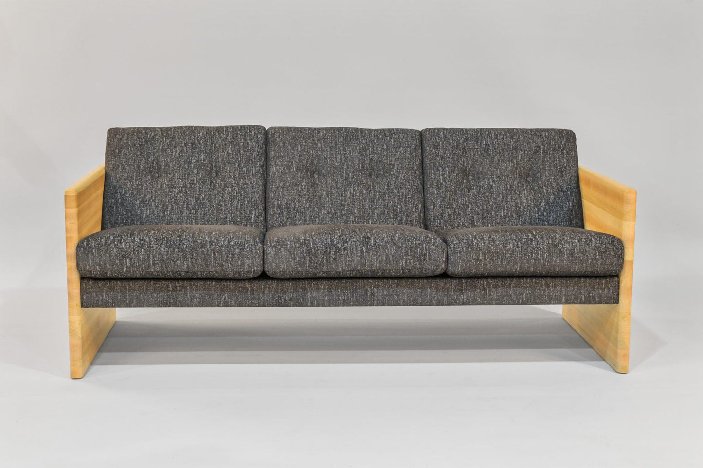 Deku Coal with Butcher Block Arms (Natural)