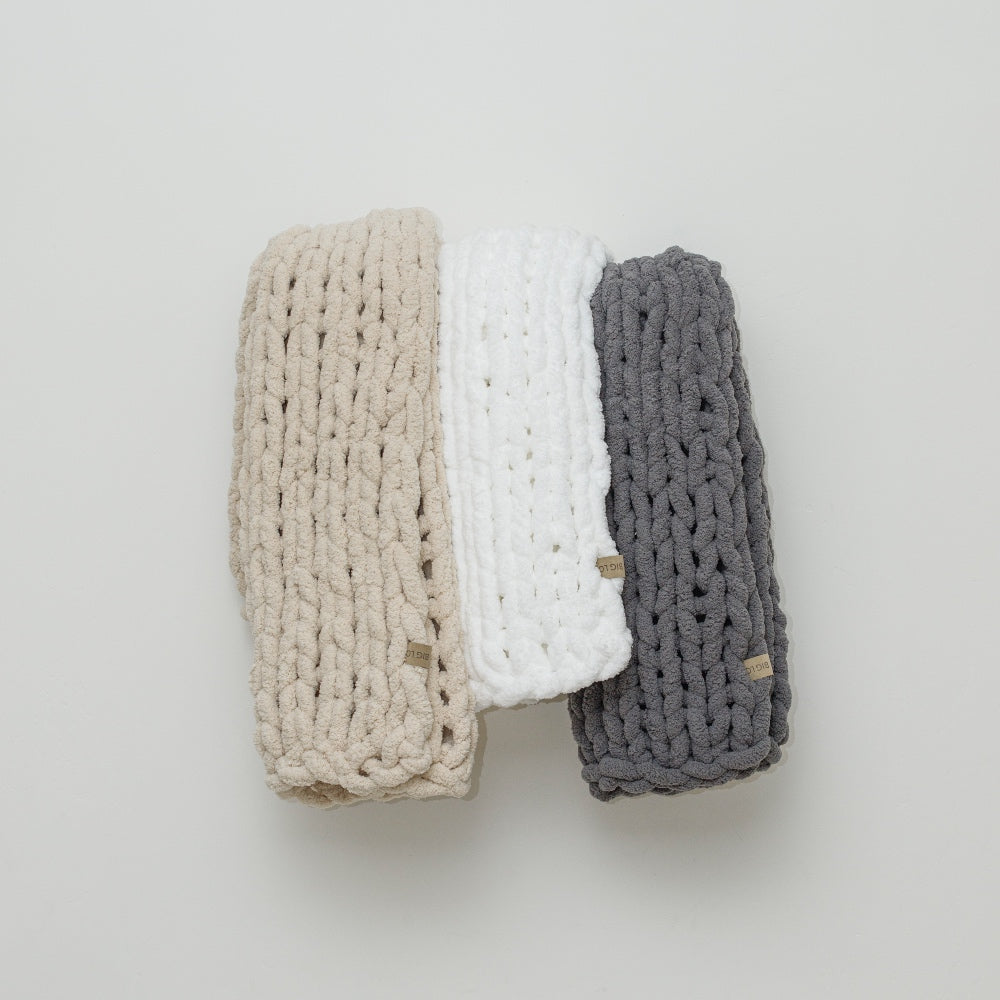 Infinite Chunky Knit Blanket|Little|White