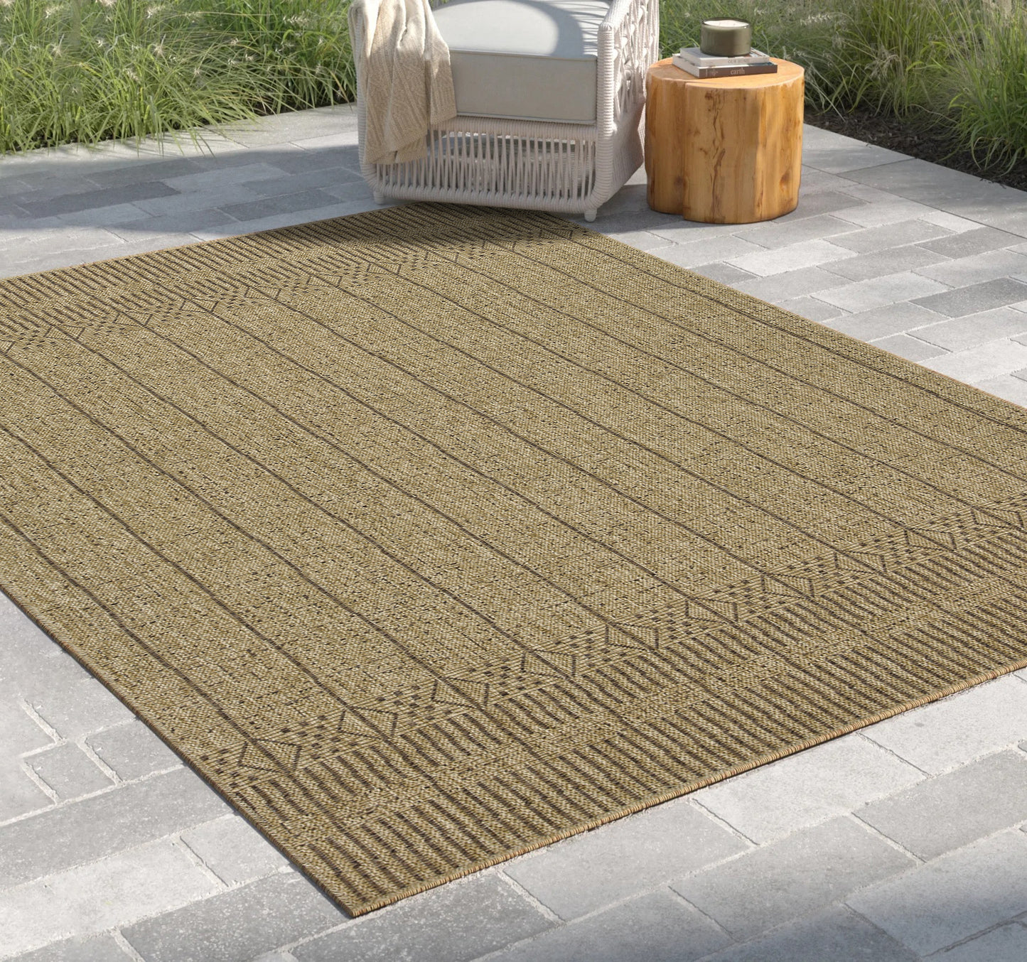 Earth GC_NTL1009 Jute/Mocha 2 ft. 7 in. x 7 ft. 3 in. Indoor/Outdoor Area Rug