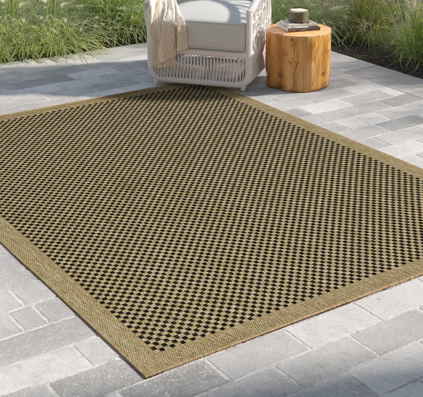 Earth GC_NTL1003 Jute/Black 2 ft. 7 in. x 7 ft. 3 in. Indoor/Outdoor Area Rug