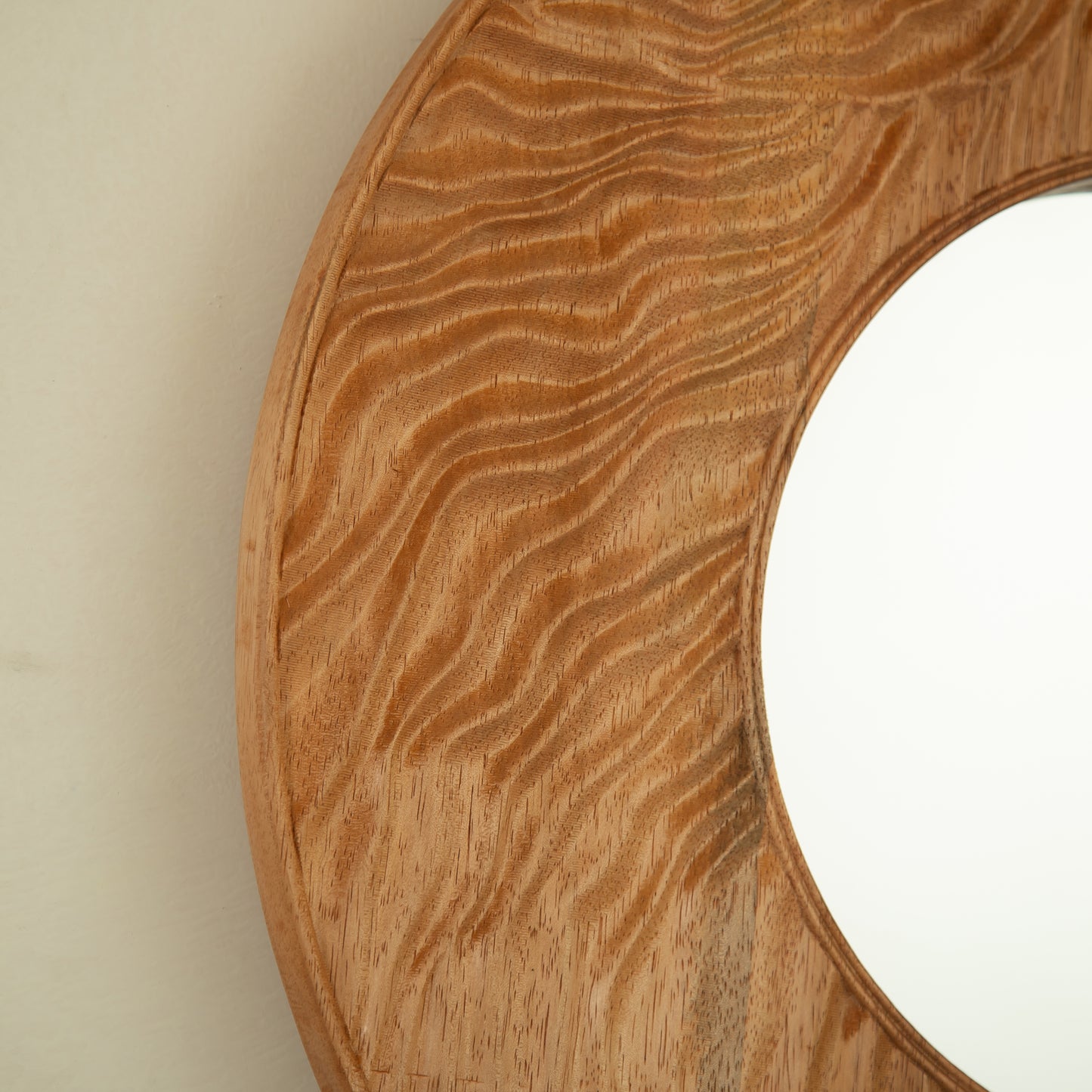 23091146