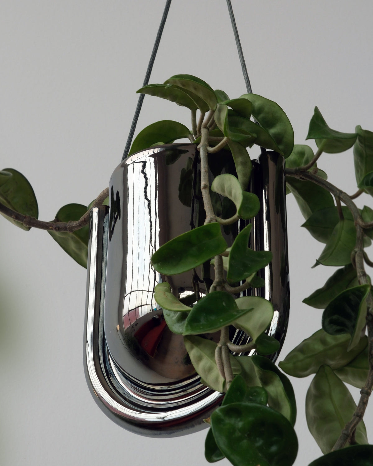 Portico Planter - Chrome
