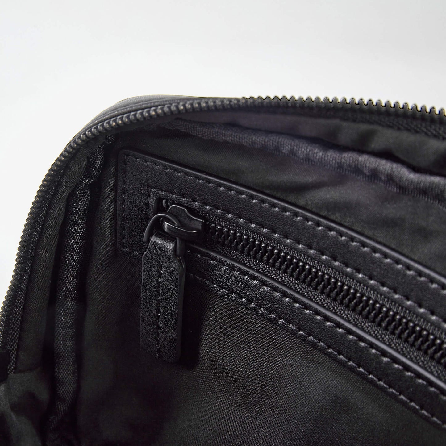Hawaii Layover Crossbody