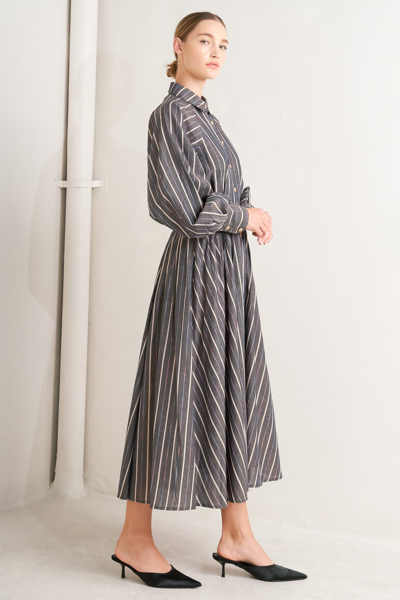 WHAT I FEEL WOVEN MIDI DRESS