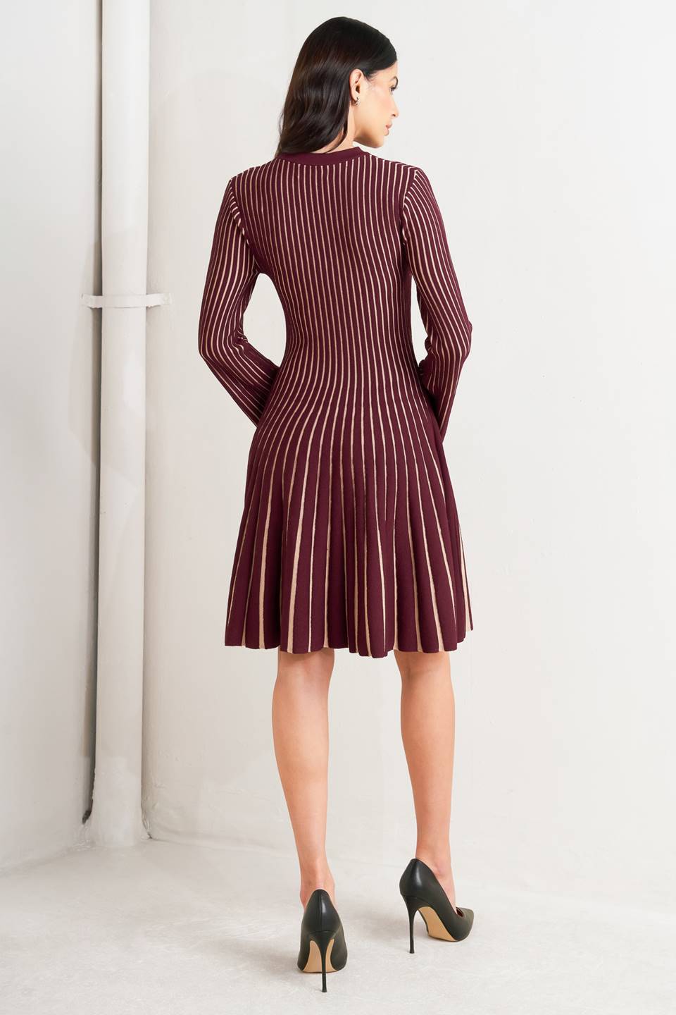 VERTICAL GRACE SWEATER MINI DRESS