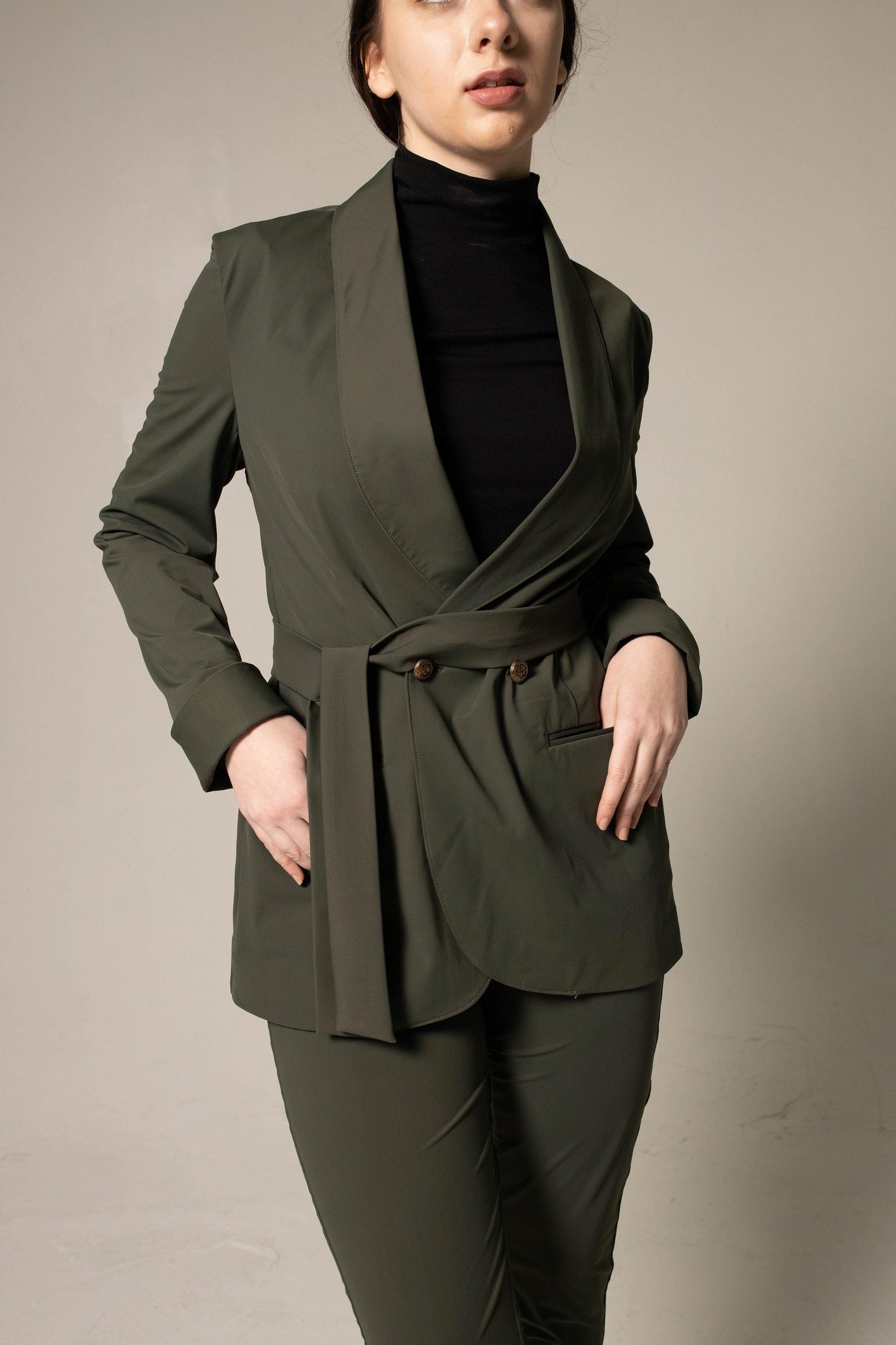 Women's Olive Blazer with Front Buttons – Tailored Blazer for Women