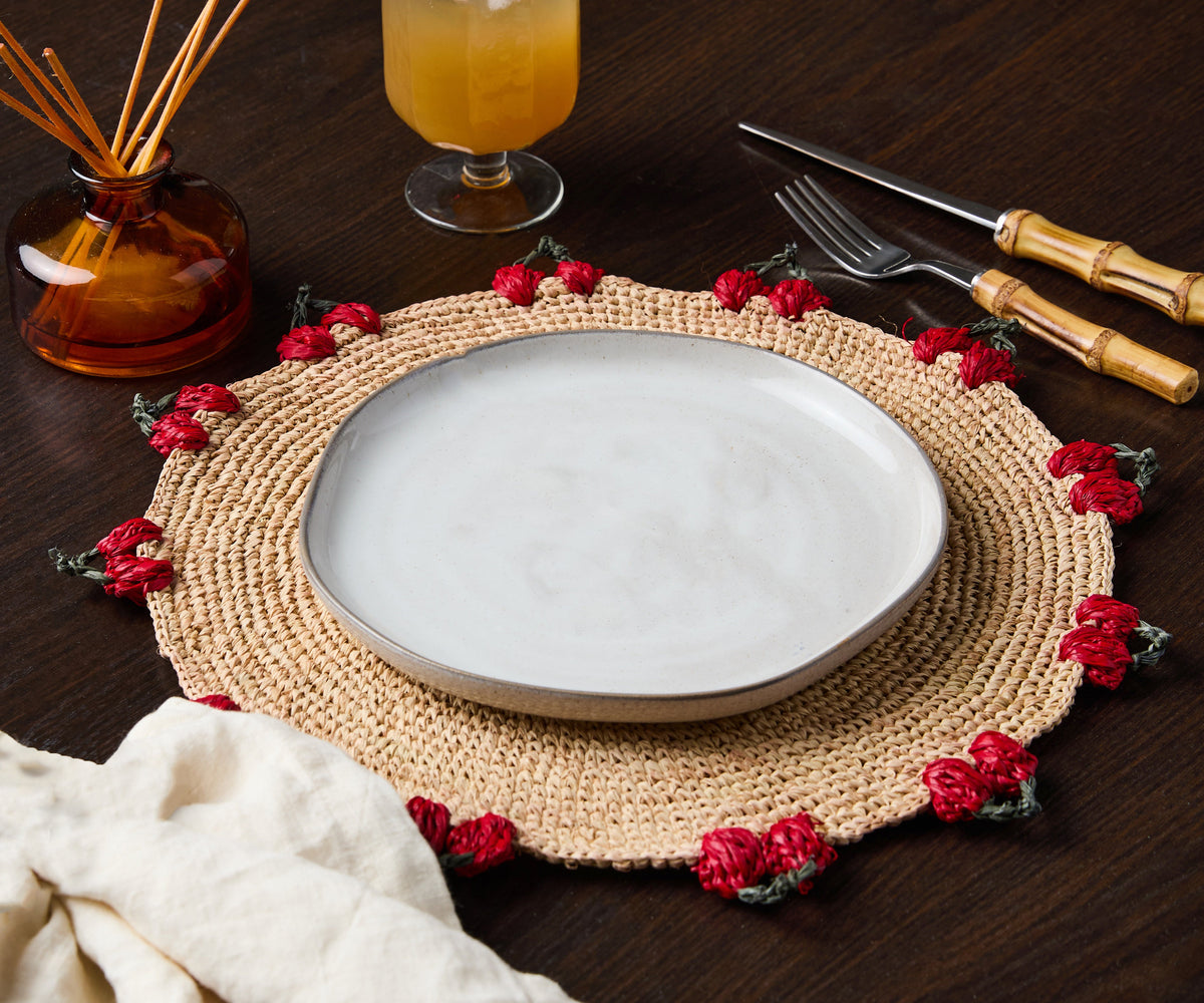 Cherry Scalloped Edge Placemat – 14” Hand-Crocheted Raffia – Artisan Summer Table Decor – Coastal & Boho Dining