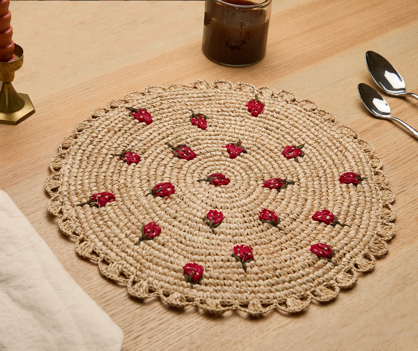 Scattered Strawberry Raffia Placemat
