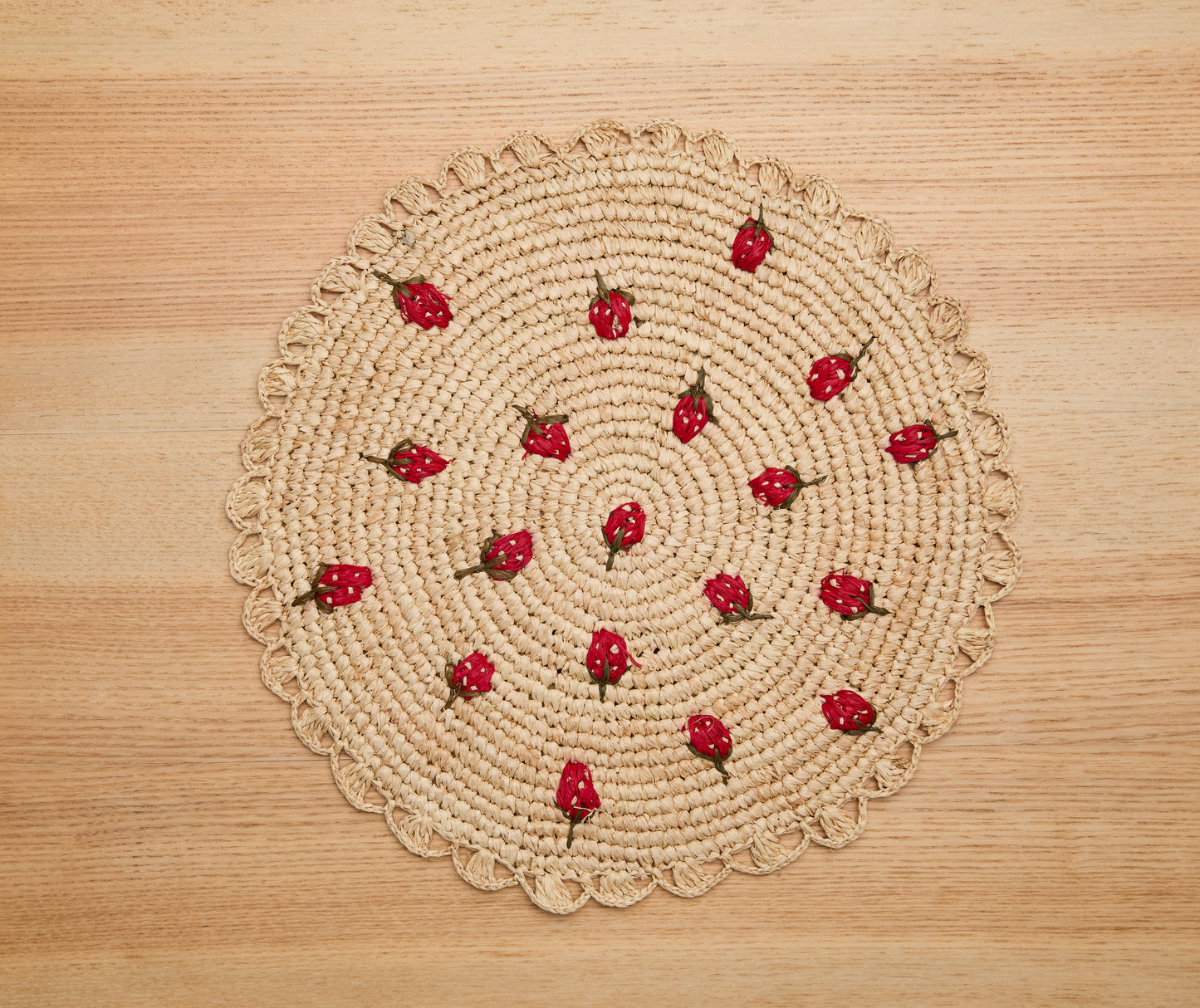 Scattered Strawberry Raffia Placemat