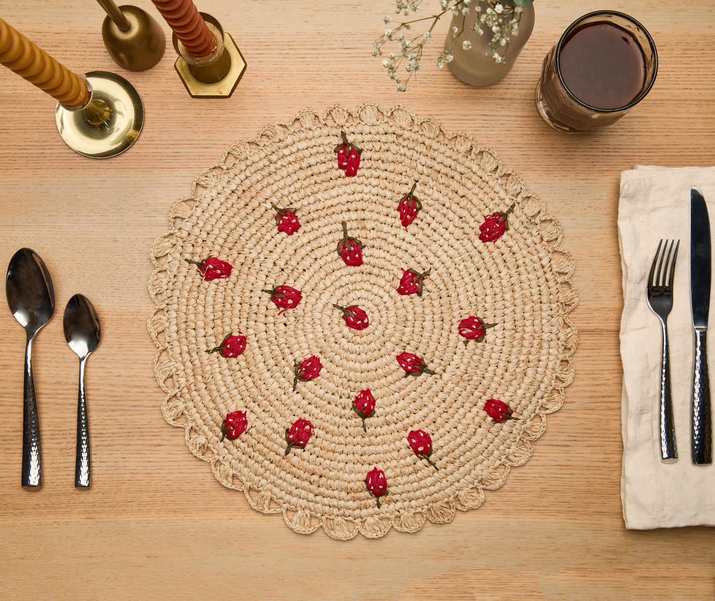 Scattered Strawberry Raffia Placemat
