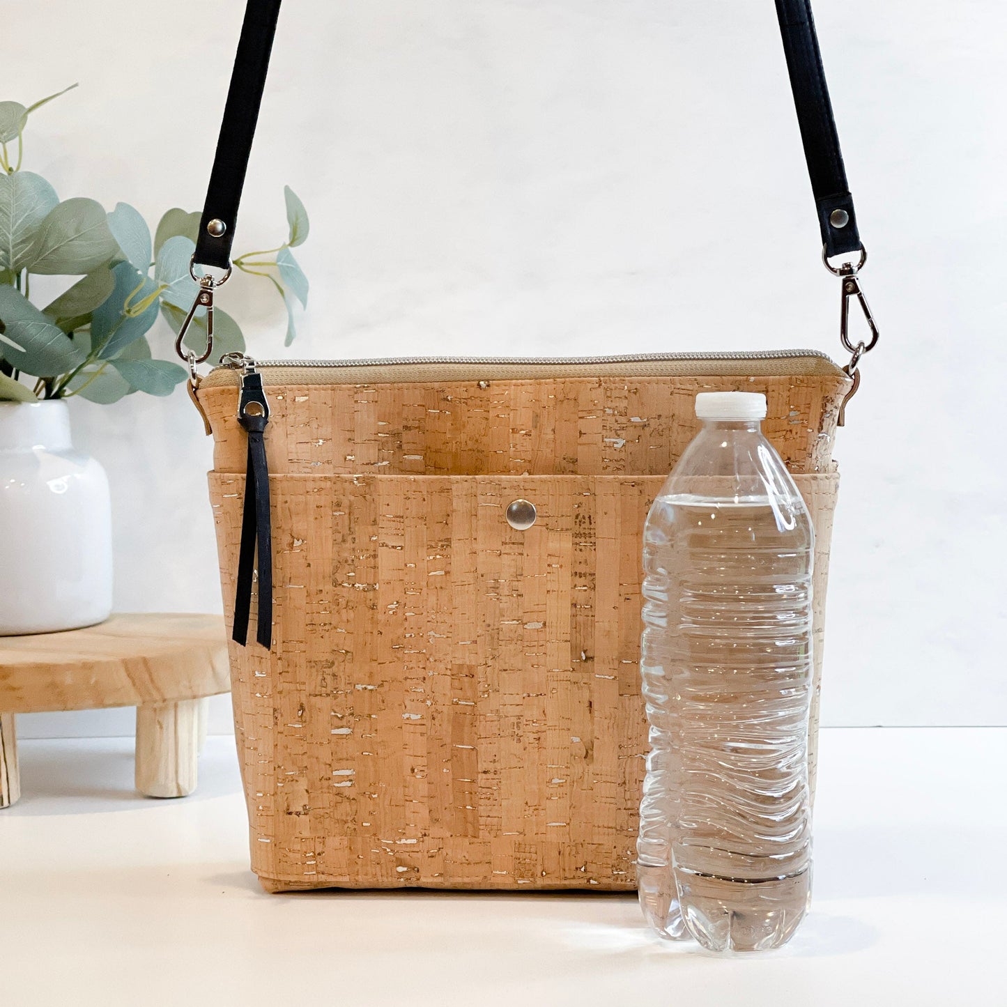 VISIONARY cross body bag | SILVER