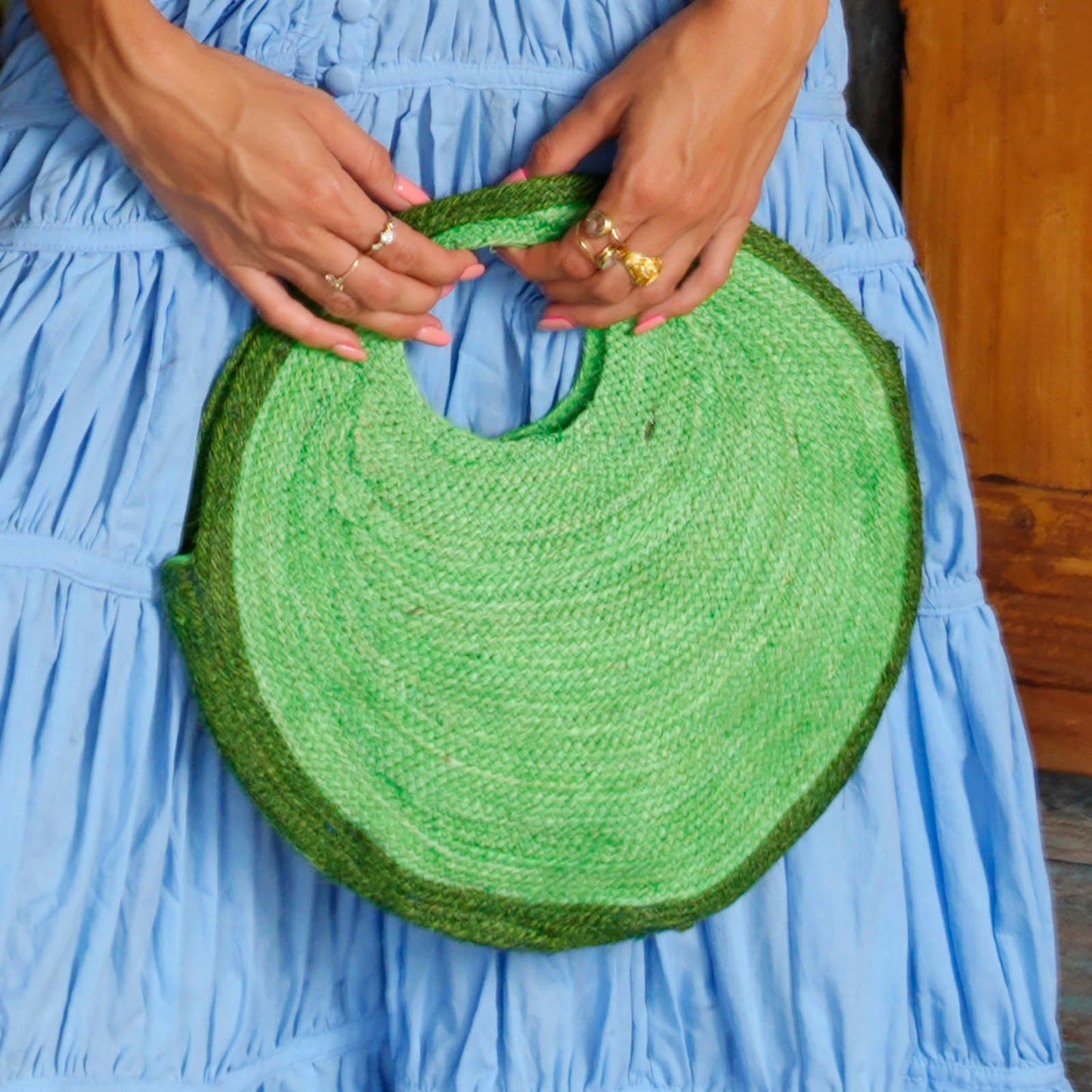 The Solo Avocado Jute Bag In Green