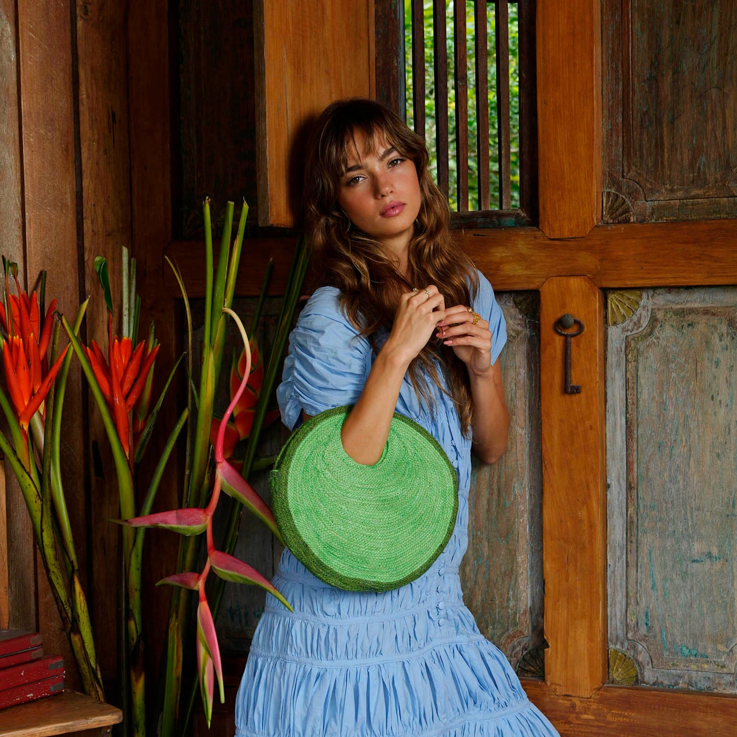 The Solo Avocado Jute Bag In Green