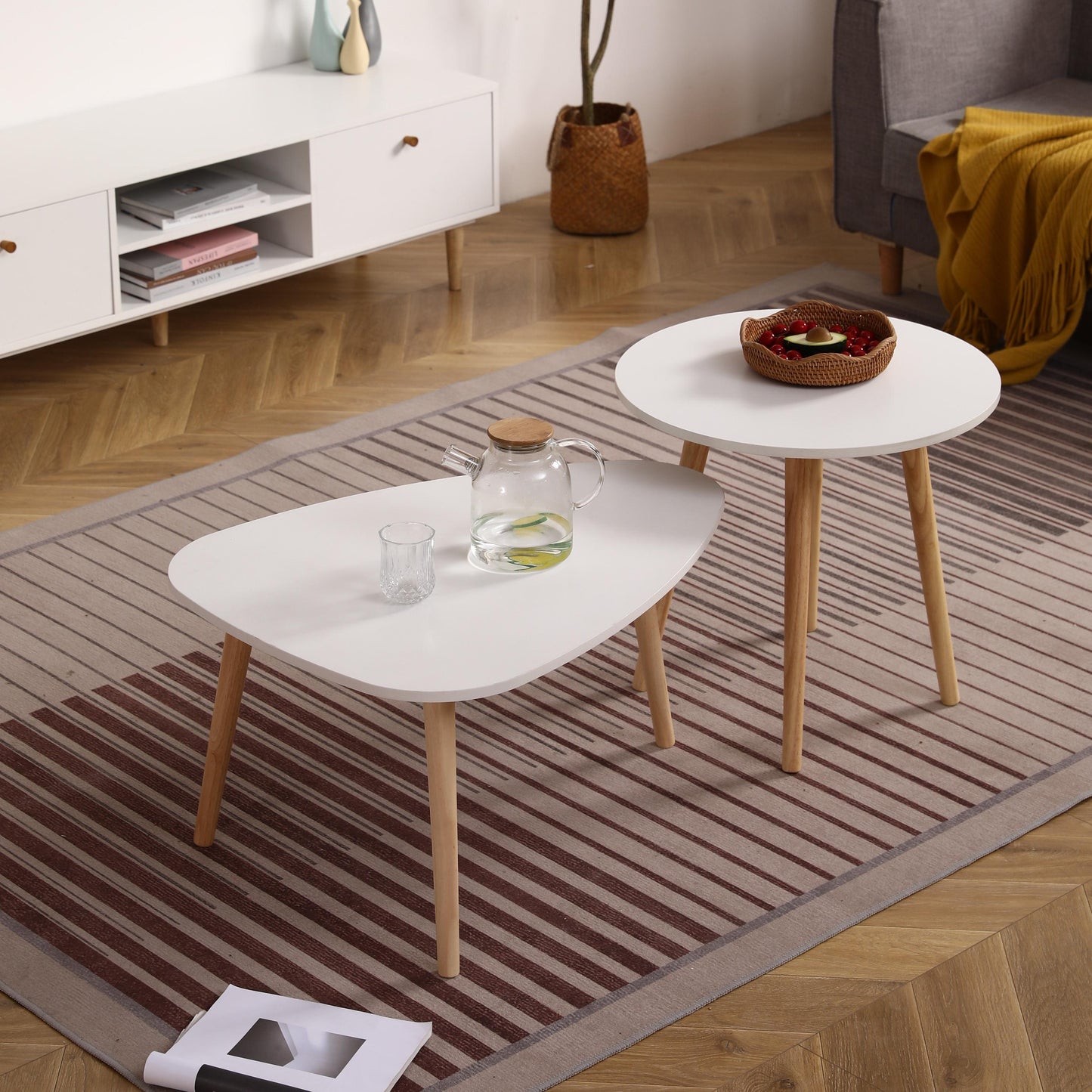 EGG SHAPE COFFEE TABLE-790