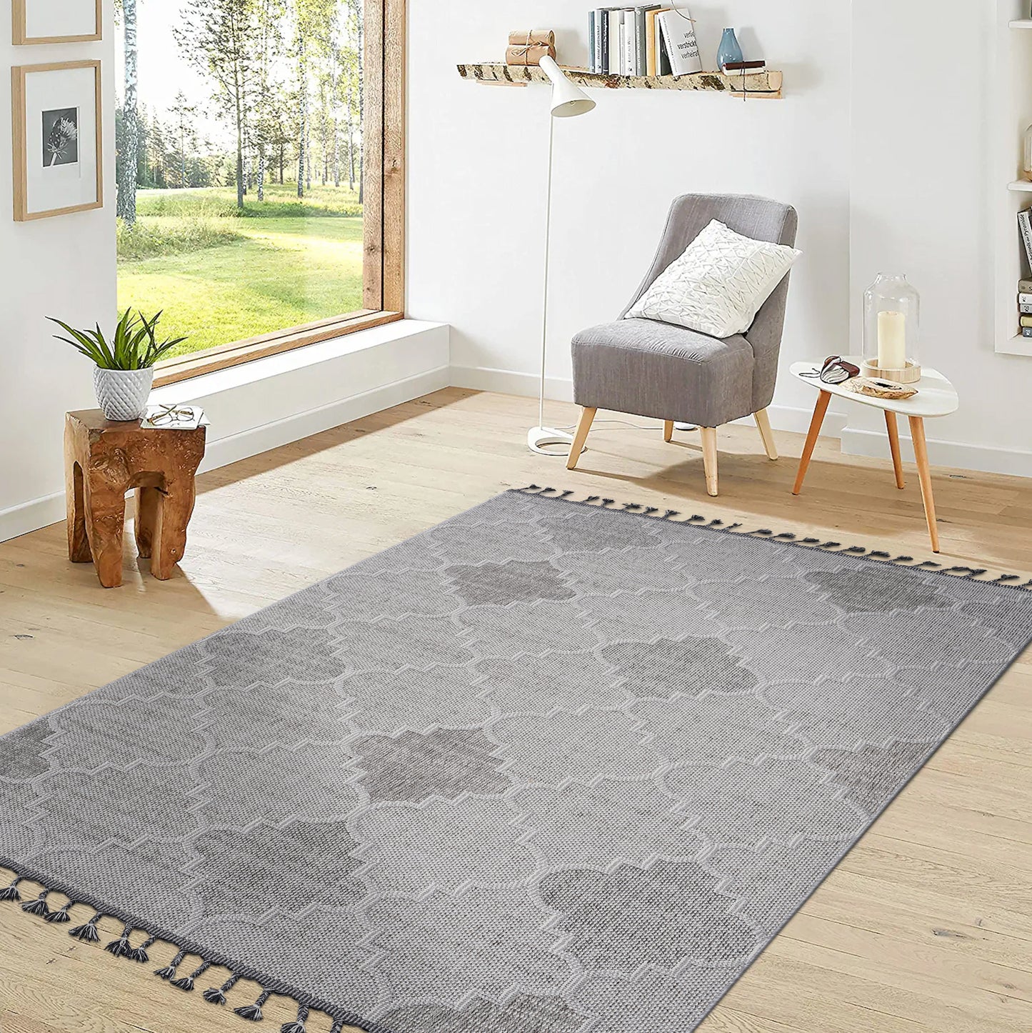 8X10 White/Grey /Trellis Indoor/Outdoor Area Rug