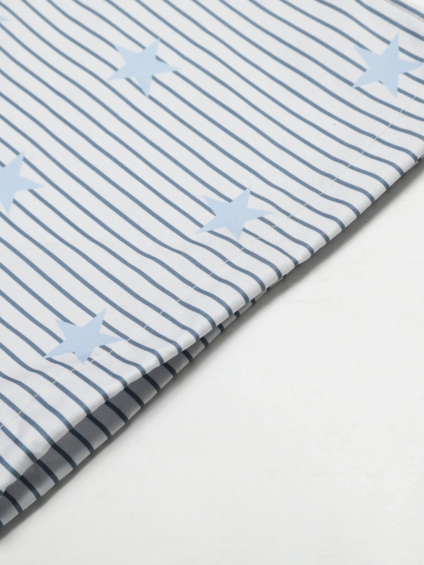 e42d4a96ae0844dea167a73922bc3c3a-Max-Origin