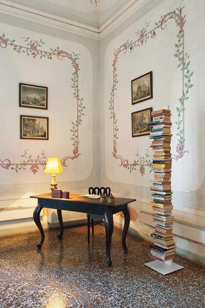 Sapiens Vertical Bookcase by Bruno Rainaldi - Large Aluminum